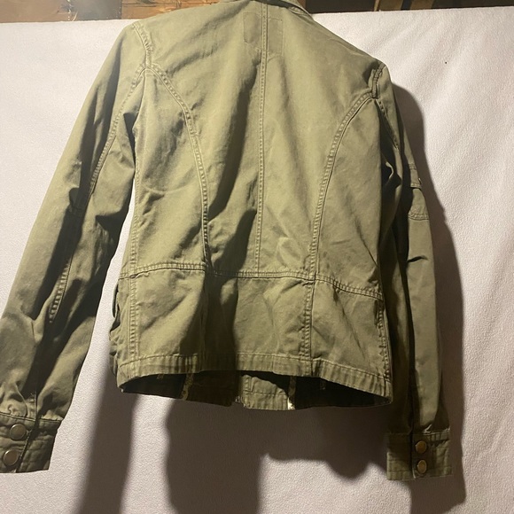 Jean jacket - Picture 2 of 3